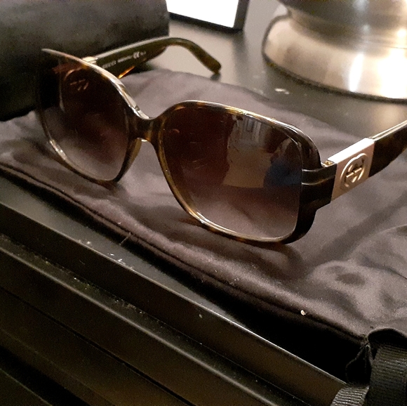 Gucci Tortoise Shell Sunglasses GG-3170-S-791/JS